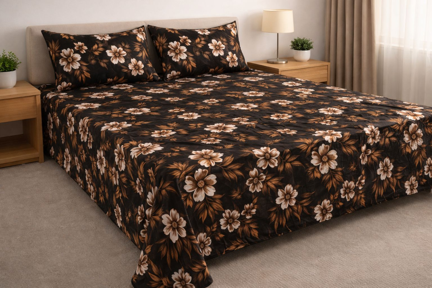 Hunter cream shades checkered bedsheet