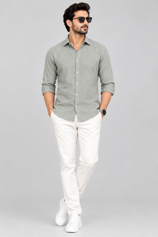 hunter Man's gray classic collar Shirt